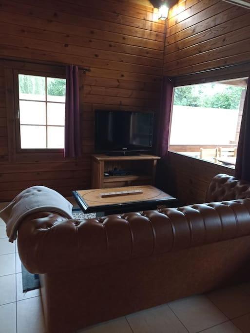 Chalet A La Campagne Bury Kültér fotó